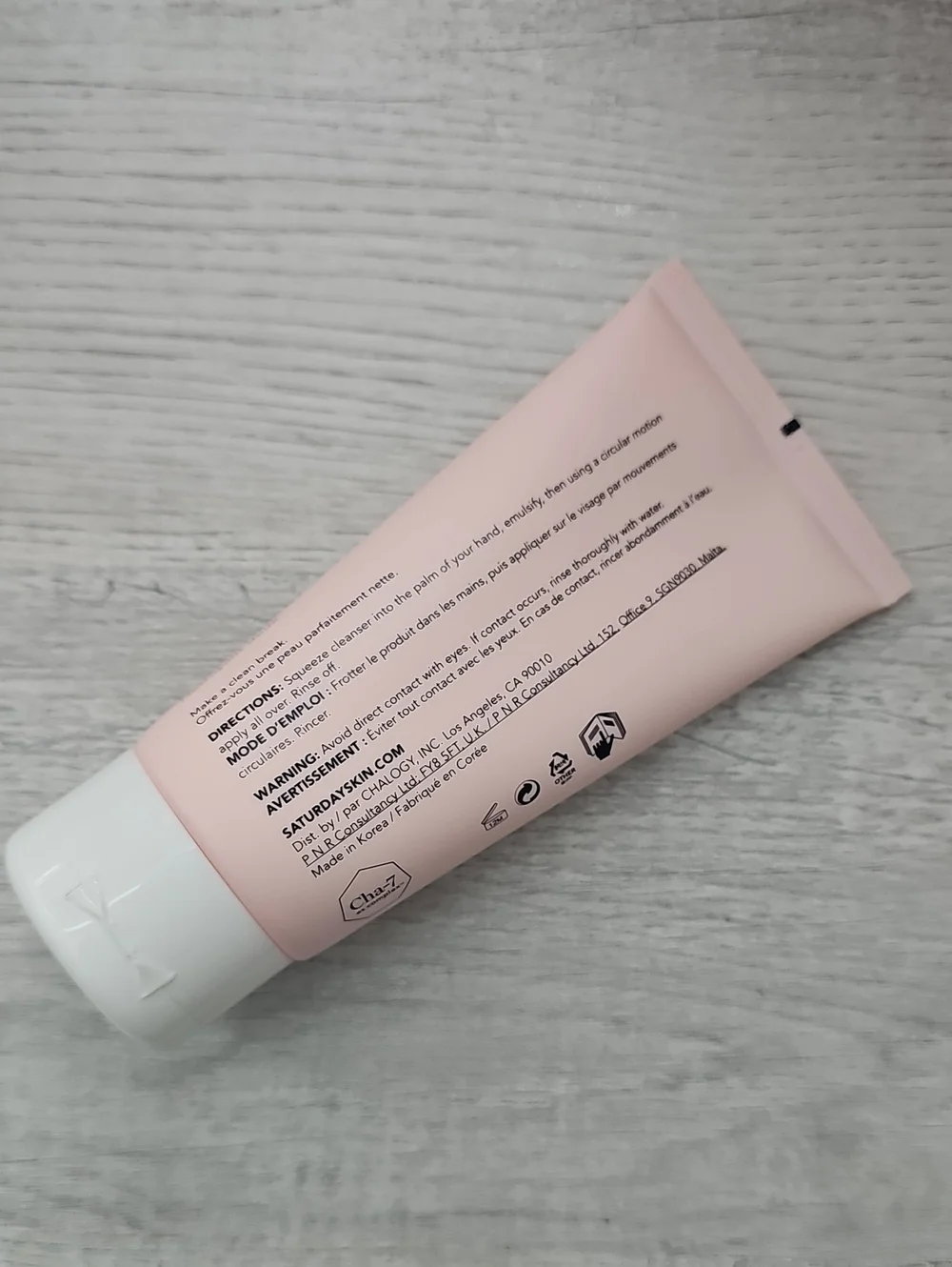 Saturday Skin Rise & Shine Gentle Whipped Cleanser 4.05 fl oz NWT